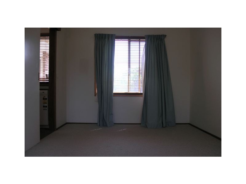 6 La Trobe Close, Palmerston ACT 2913