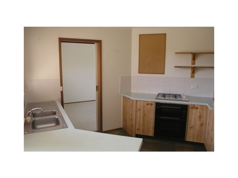 6 La Trobe Close, Palmerston ACT 2913