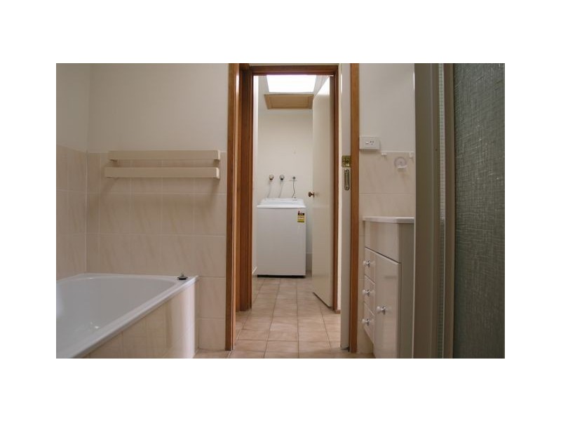 6 La Trobe Close, Palmerston ACT 2913