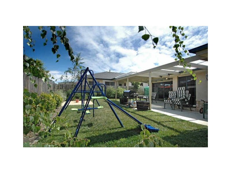 43 Benaroon Circuit, Amaroo ACT 2914