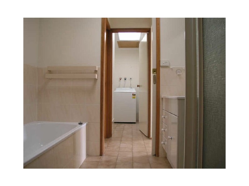 6 La Trobe, Palmerston ACT 2913