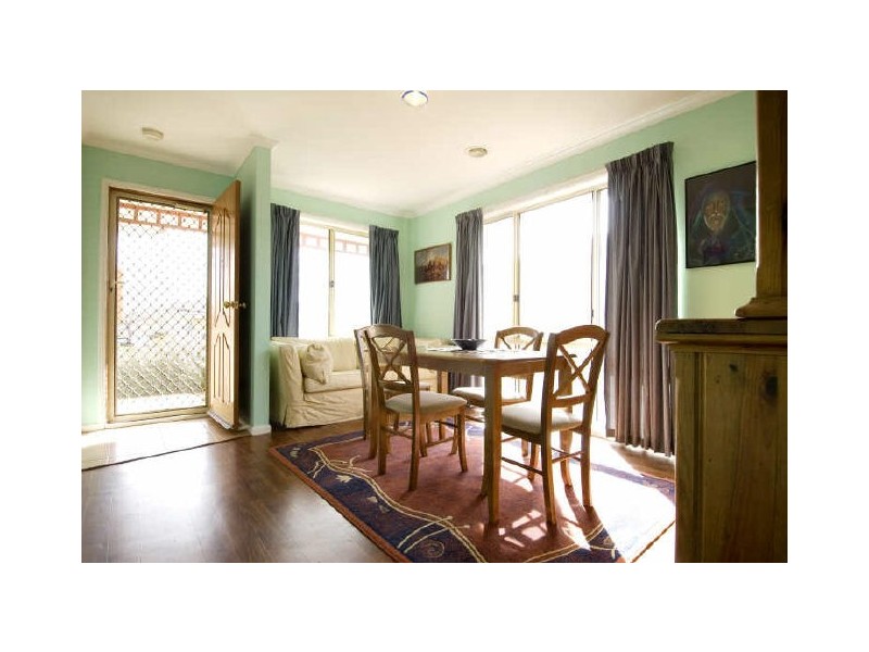 33 Goodhart Crescent, Dunlop ACT 2615