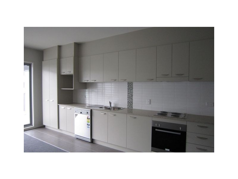 82/329 Flemington Road, Franklin ACT 2913