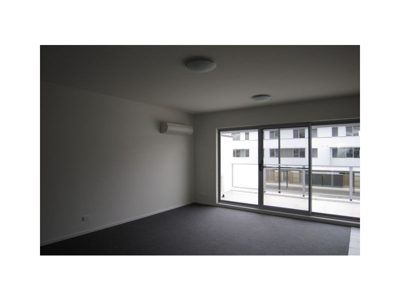 82/329 Flemington Road, Franklin ACT 2913