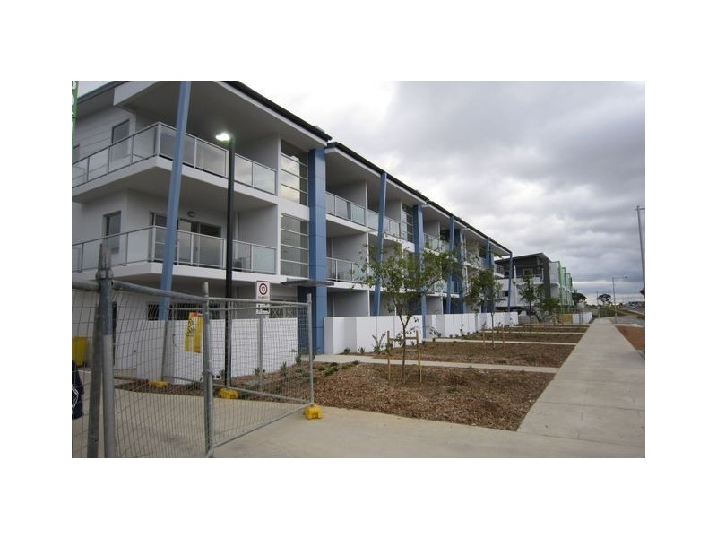 82/329 Flemington Road, Franklin ACT 2913