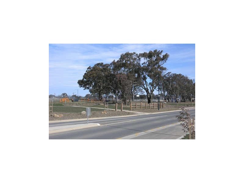 6 Oke Street, Forde ACT 2914