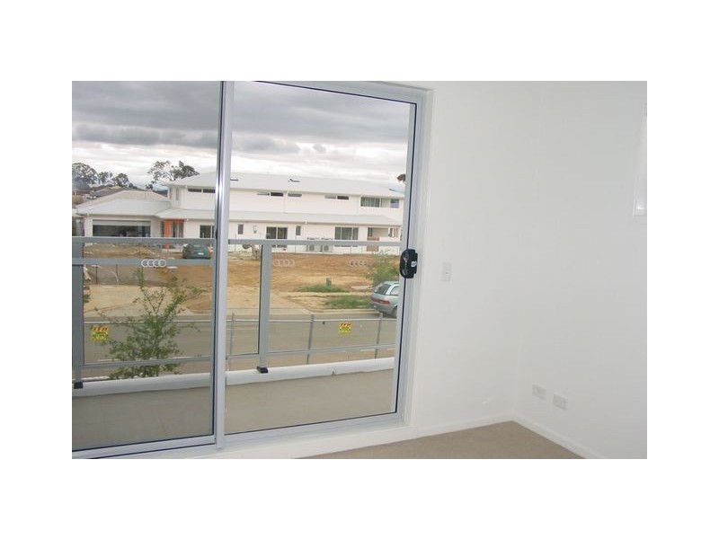 74/329 Flemington Road, Franklin ACT 2913