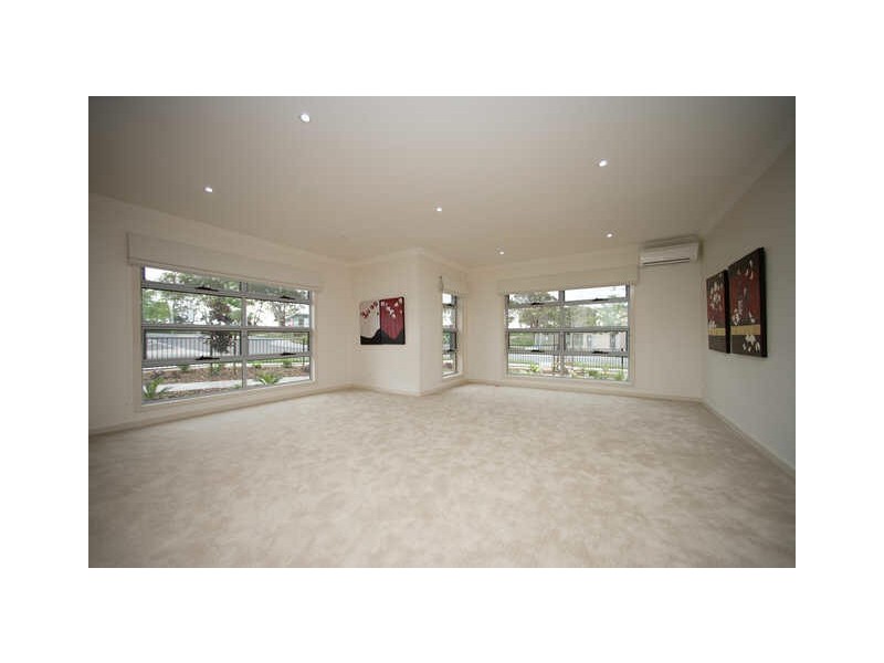 1 Buscombe Street- OPTIMA HOMES, Forde ACT 2914