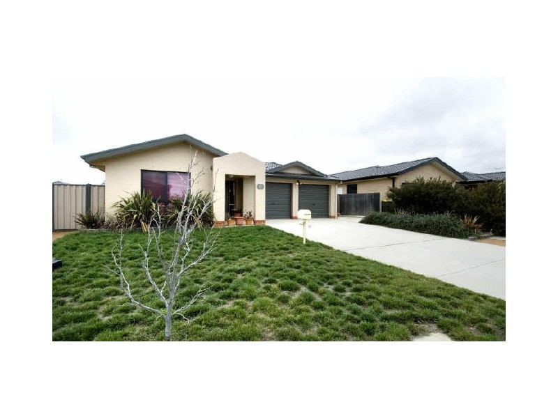 10 Fairlight Street, Dunlop ACT 2615