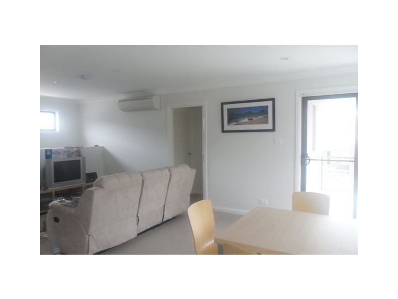 5 Lansdown Crescent, Casey ACT 2913