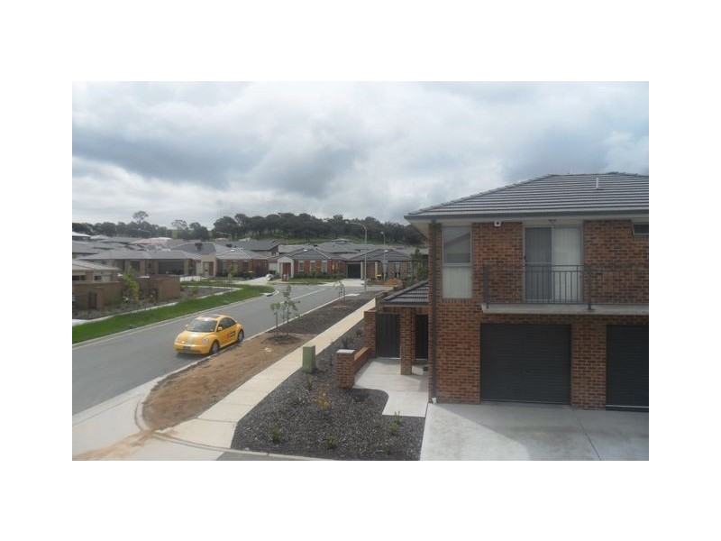 5 Lansdown Crescent, Casey ACT 2913