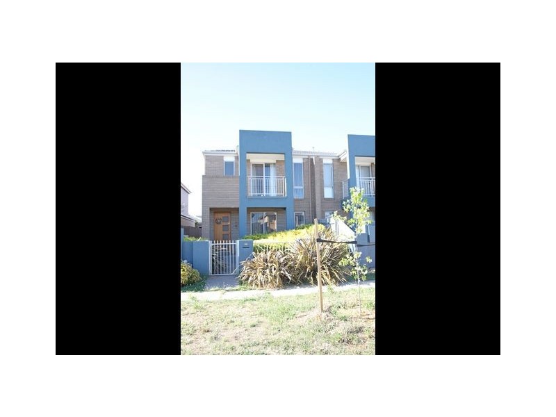 33 Moonlight Avenue, Harrison ACT 2914