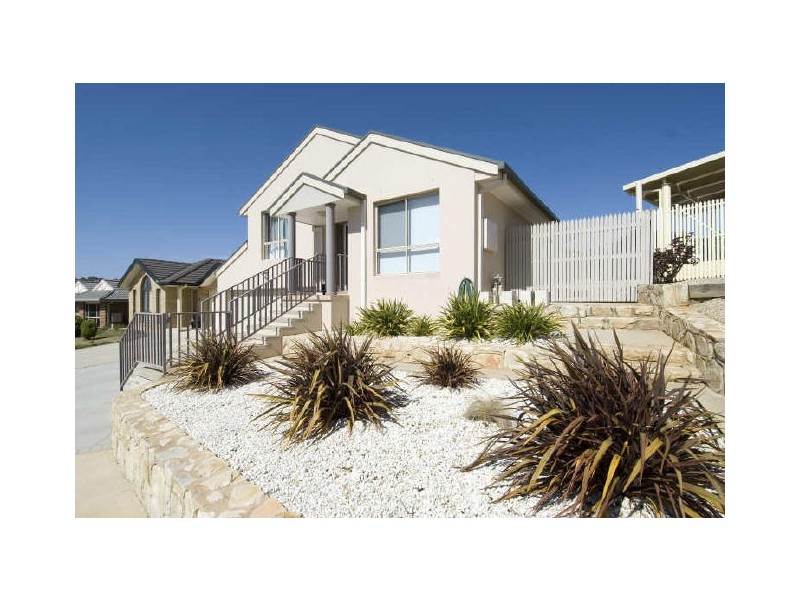 4 Bendora Crescent, Palmerston ACT 2913