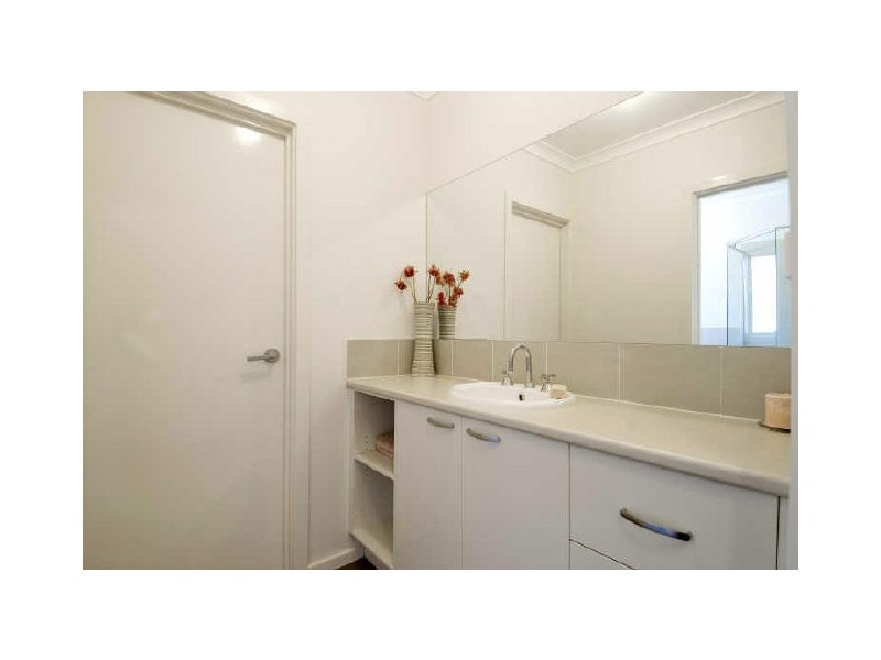 64 Megalong Crescent, Harrison ACT 2914