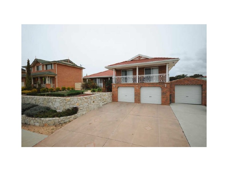 4 Lexcen Avenue, Nicholls ACT 2913