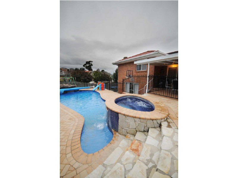 4 Lexcen Avenue, Nicholls ACT 2913