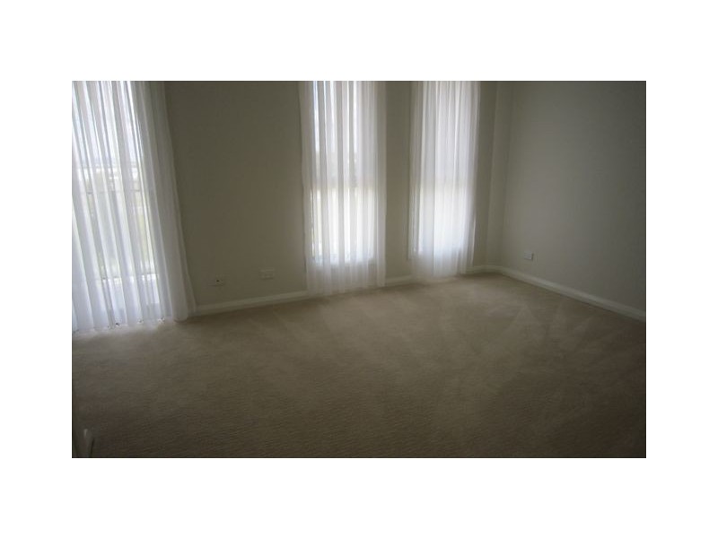 7 Lansdown Crescent, Casey ACT 2913