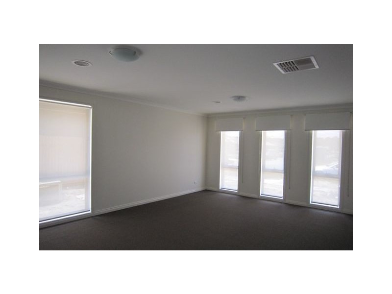 5 Henry Williams Street, Bonner ACT 2914