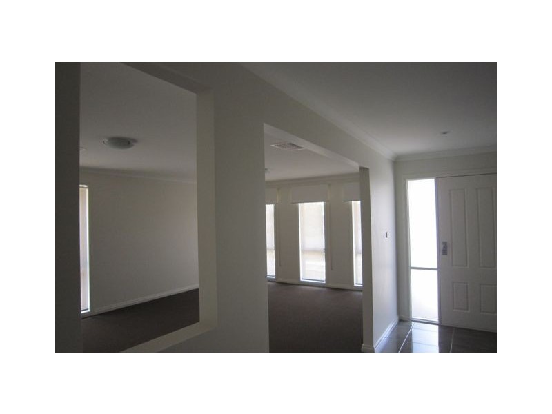 5 Henry Williams Street, Bonner ACT 2914