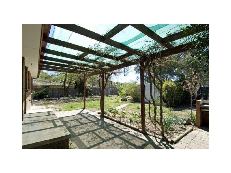 16 McQuade Place, Charnwood ACT 2615