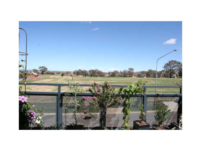 24/80 Gozzard Street, Gungahlin ACT 2912