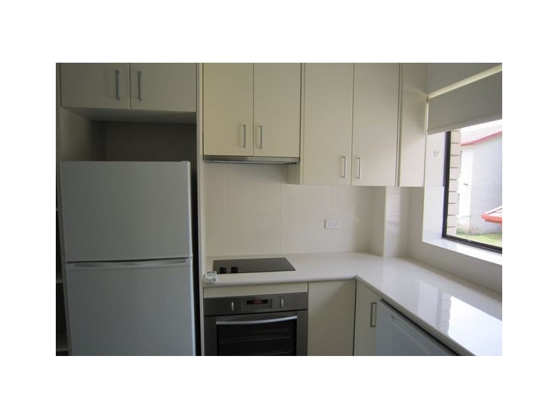 6/7 Hyndes Crescent, Holder ACT 2611