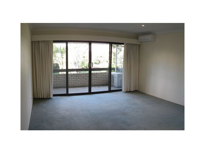 6/7 Hyndes Crescent, Holder ACT 2611