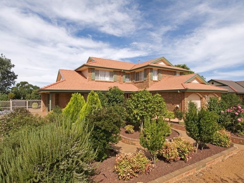 39 Tiptree Crescent, Palmerston ACT 2913