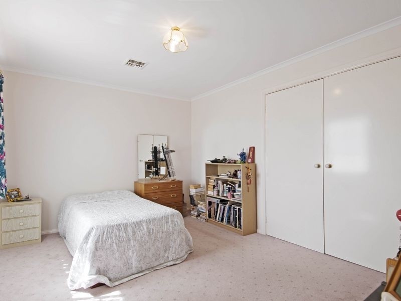 39 Tiptree Crescent, Palmerston ACT 2913