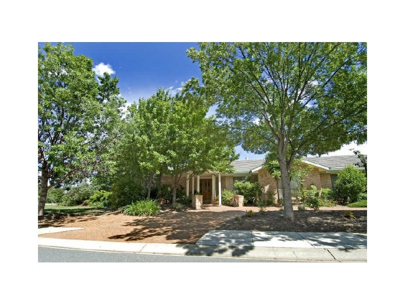 1 Lennard Street, Amaroo ACT 2914