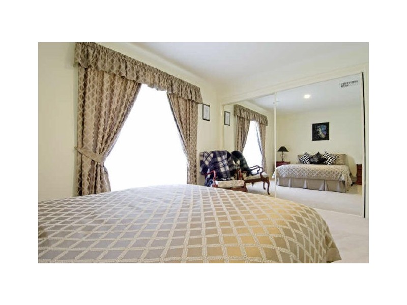 1 Lennard Street, Amaroo ACT 2914