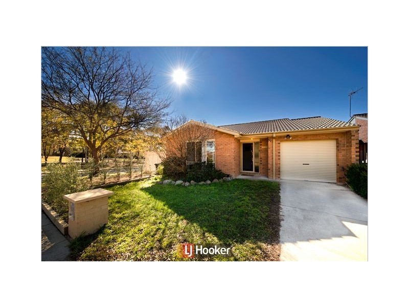 20 Burrumarra Avenue, Ngunnawal ACT 2913