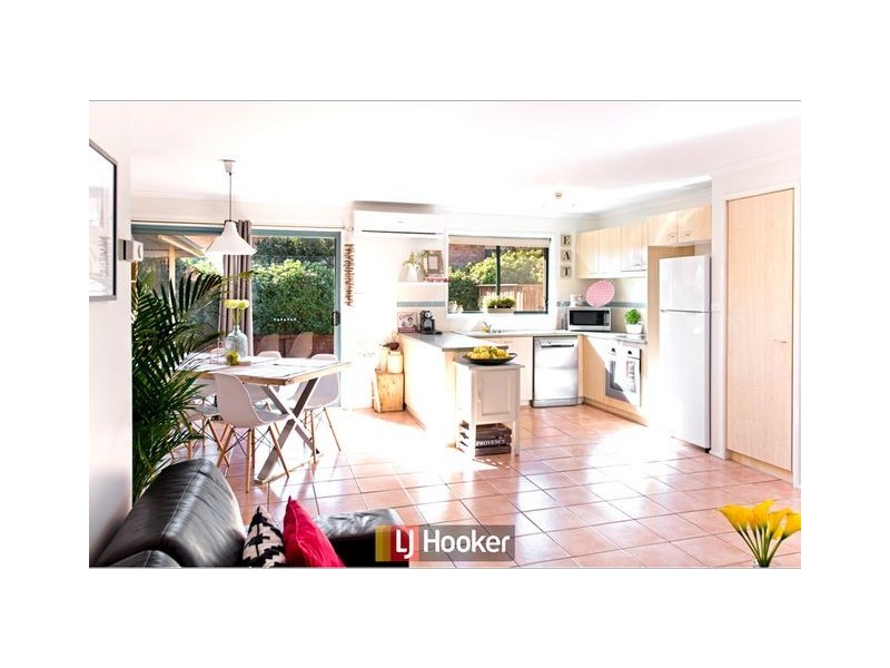 20 Burrumarra Avenue, Ngunnawal ACT 2913