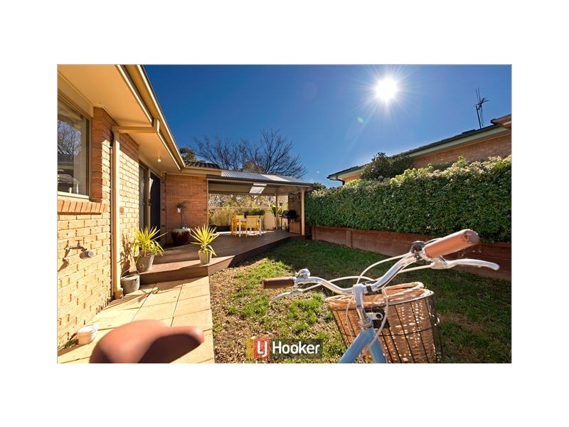 20 Burrumarra Avenue, Ngunnawal ACT 2913