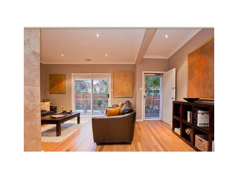 15 Baker Gardens, Ainslie ACT 2602
