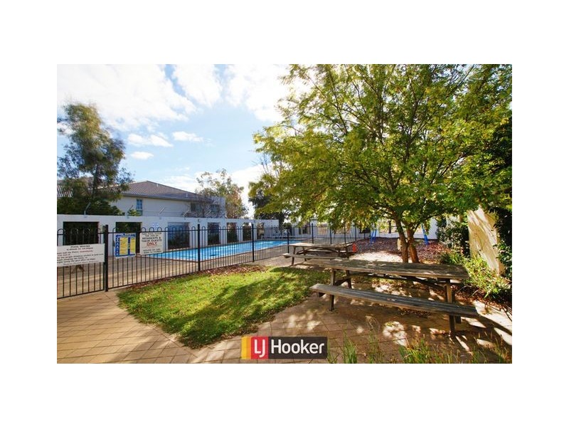 64/20 Federal Highway, Watson ACT 2602