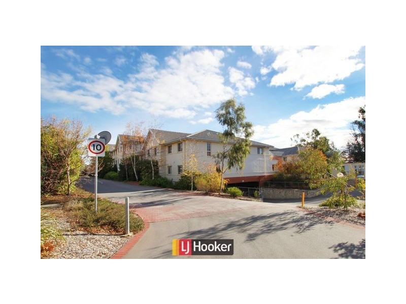 64/20 Federal Highway, Watson ACT 2602