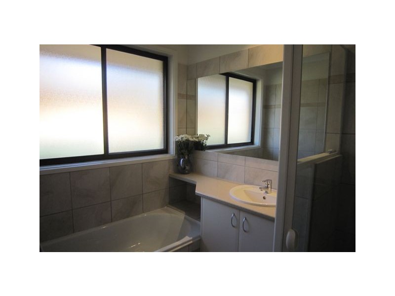 49 Ashkanasy Crescent, Evatt ACT 2617