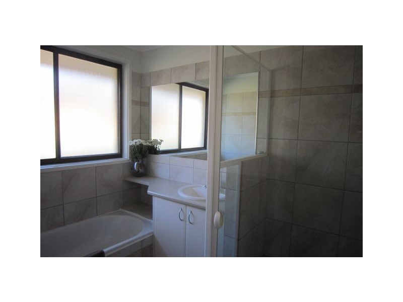 49 Ashkanasy Crescent, Evatt ACT 2617
