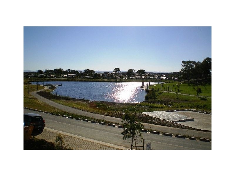 25 Leslie Dwyer Street, Forde ACT 2914