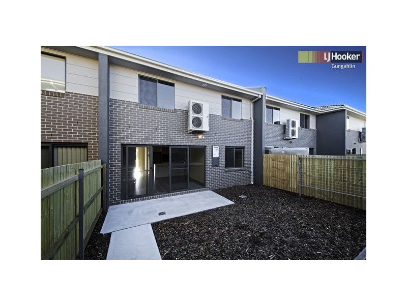 25 Leslie Dwyer Street, Forde ACT 2914