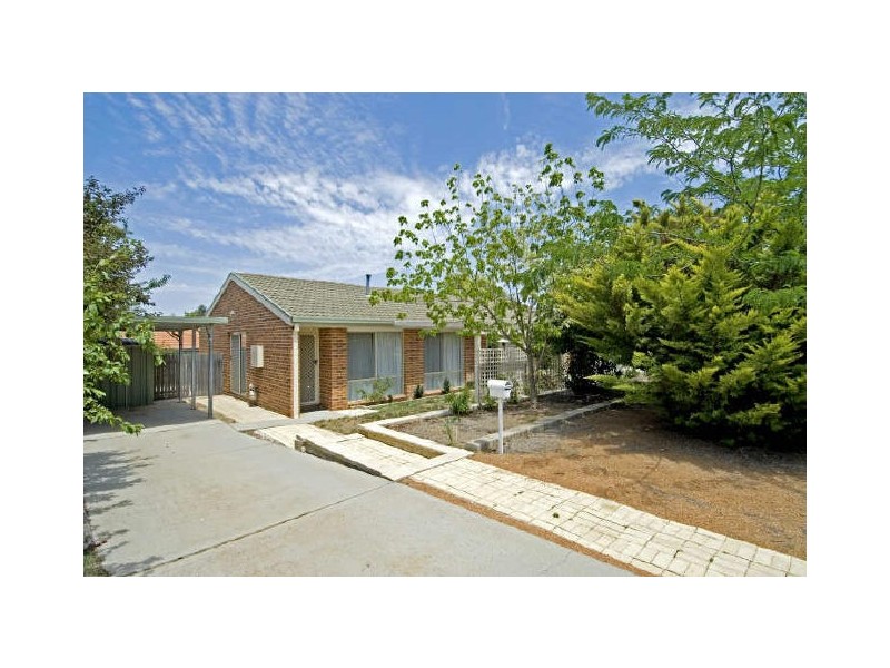 6 Windradyne Street, Ngunnawal ACT 2913