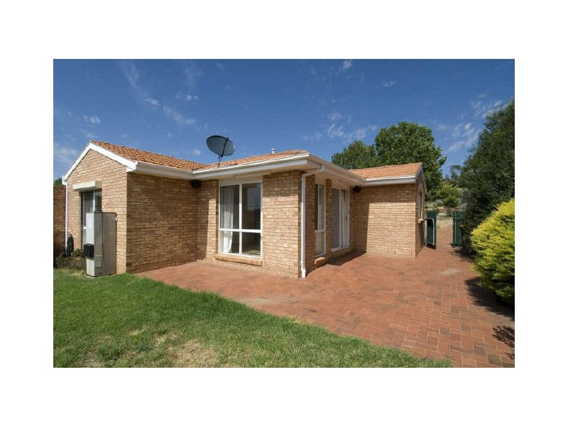 72 Amagula Avenue, Ngunnawal ACT 2913