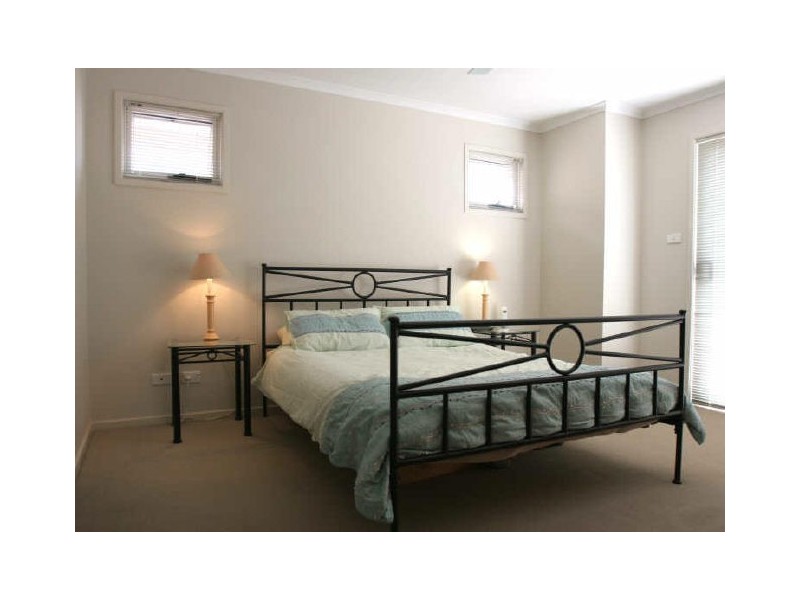 102 Mary Gillespie Avenue, Gungahlin ACT 2912