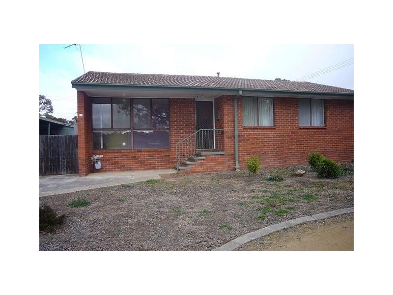 5 Clark Close, Spence ACT 2615