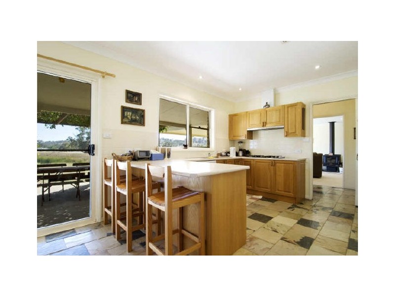 484 Walls Junction Road, Yass NSW 2582