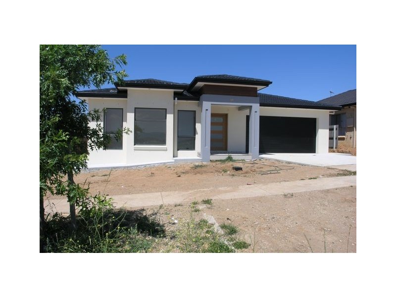 69 James Harrison Street, Dunlop ACT 2615