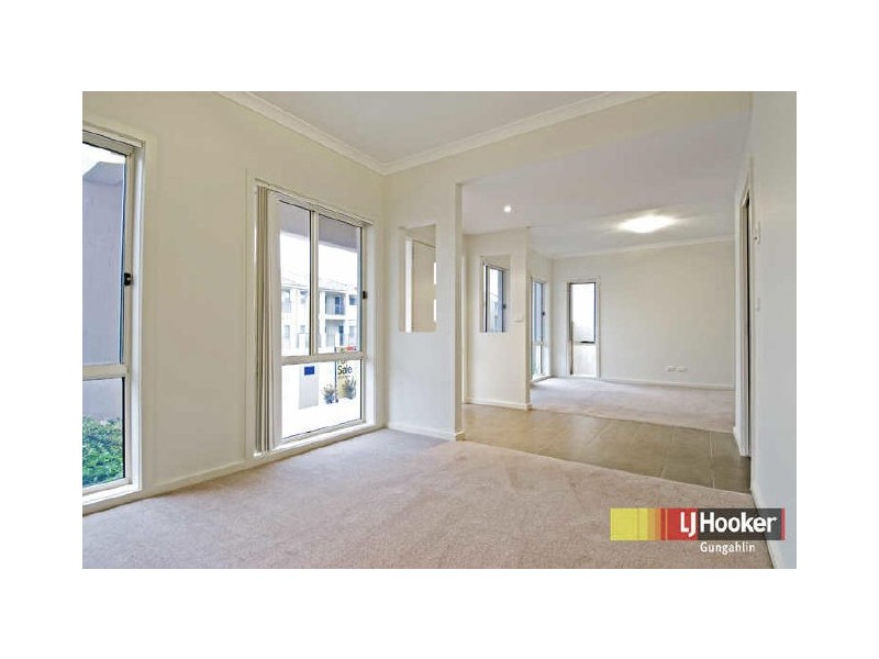 17 Devlin Street, Gungahlin ACT 2912