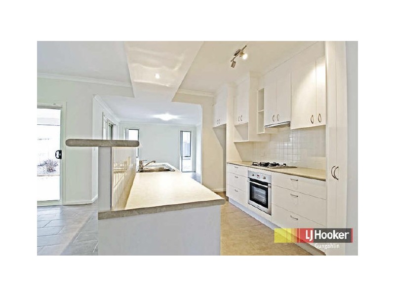 17 Devlin Street, Gungahlin ACT 2912