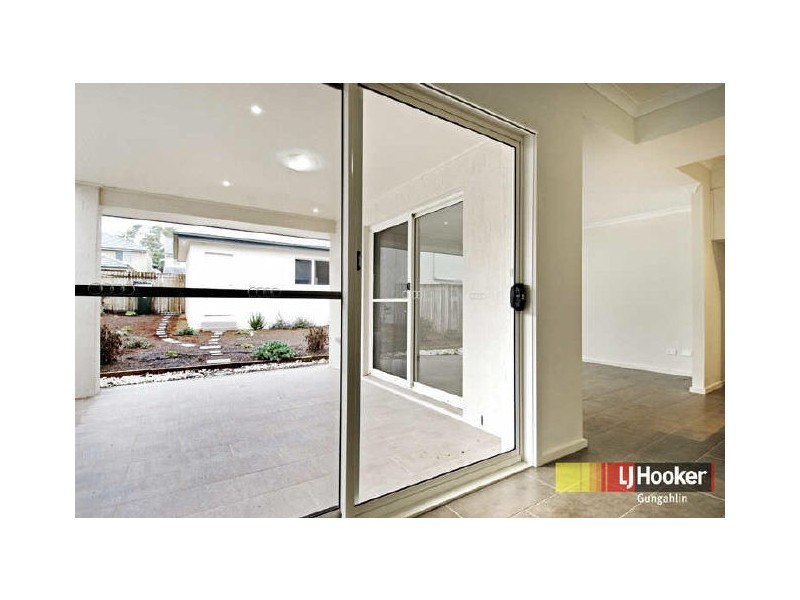 17 Devlin Street, Gungahlin ACT 2912